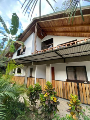 Leidy Mar Apartments